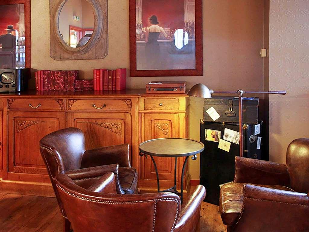 B&B Hotel Montlucon Centre Restoran gambar